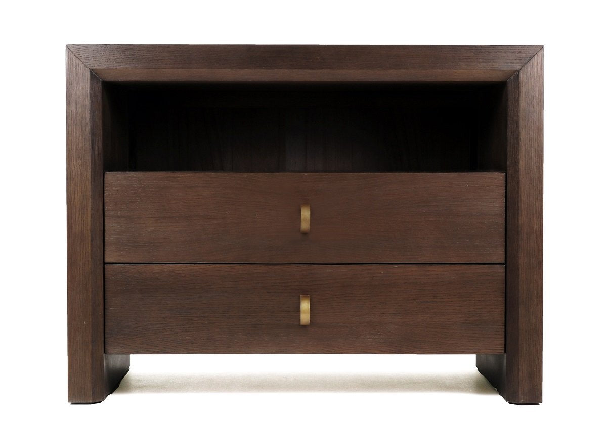 DRESSERS & NIGHTSTANDS